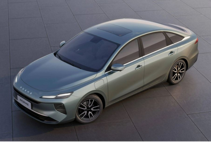 Roewe D6 покорил Тибетское плато и вошёл в Книгу рекордов Гиннесса  SAIC Roewe D6