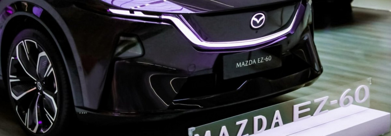 Mazda EZ-60: более 30 000 предзаказов и осенний дебют в Китае Mazda EZ-60: более 30 000 предзаказов и осенний дебют в Китае