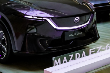 Mazda EZ-60: более 30 000 предзаказов и осенний дебют в Китае