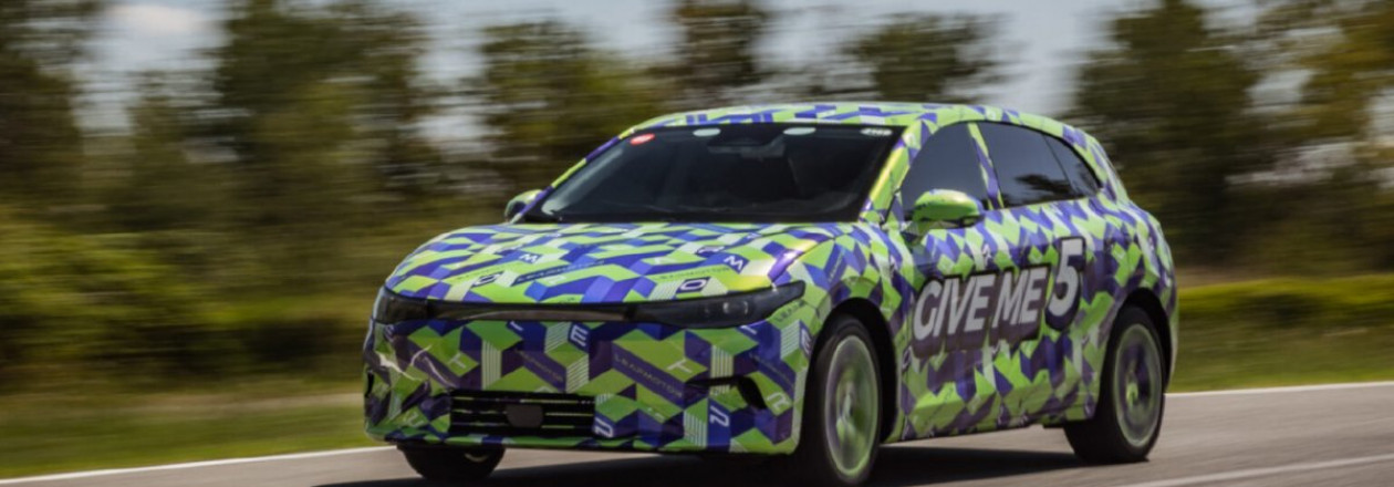 Фото Leapmotor Lafa 5 за несколько дней до премьеры в Мюнхене