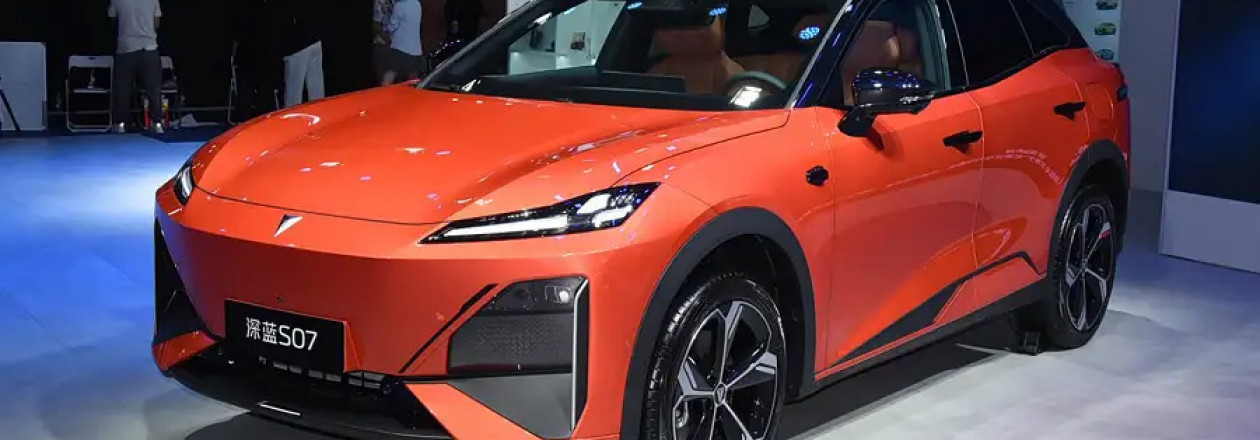 Changan Deepal представил обновлённый S07 с системой помощи водителю от Huawei Changan Deepal представил обновлённый S07 с системой помощи водителю от Huawei