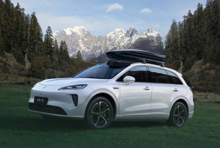 Shangjie представляет свой первый кроссовер H5  Shangjie H5