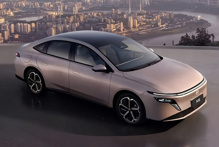 Nissan готовит к дебюту первый в Китае подзаряжаемый гибридный седан N6  Nissan N6