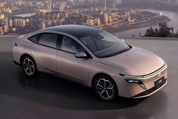 Nissan готовит к дебюту первый в Китае подзаряжаемый гибридный седан N6  Nissan N6