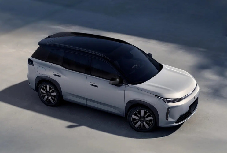 GAC Aion i60 — первый EREV бренда, предзаказ будет доступен в начале ноября в Китае  GAC Aion i60