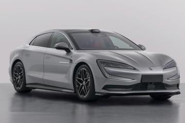 Новый электрический седан Yangwang U7 получит батарею Blade до 150 кВт·ч и запас хода более 1000 км  Yangwang U7