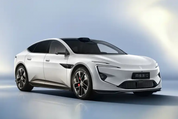 Обновлённый Avatr 12 выходит на рынок с трёхмоторной силовой установкой