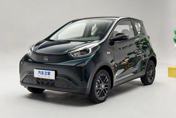 Chery Little Ant 2026 официально вышел на рынок: обновлённый дизайн, улучшенный салон и 271 км запаса хода  Chery Little Ant