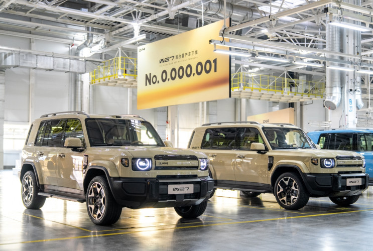 Chery iCaur V27 — первый EREV и крупнейший SUV бренда сошёл с конвейера в Китае  iCaur V27