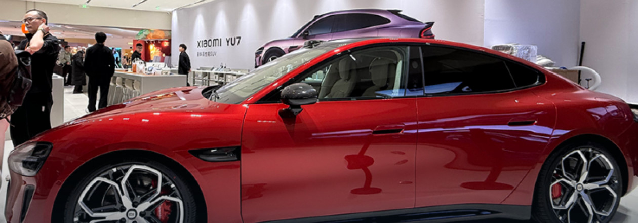 Xiaomi SU7 нового поколения: 16 000 машин за месяц и полный фарш за разумные деньги
