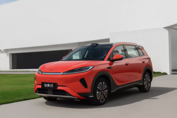 BYD показал нового Sealion 05: две версии, лидар и старт цен от 13 900 долларов  Leapmotor B10